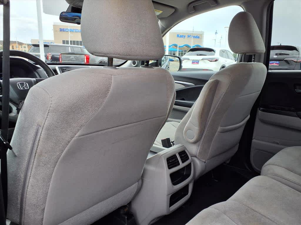 Thumbnail: 2020 Honda Pilot - 12