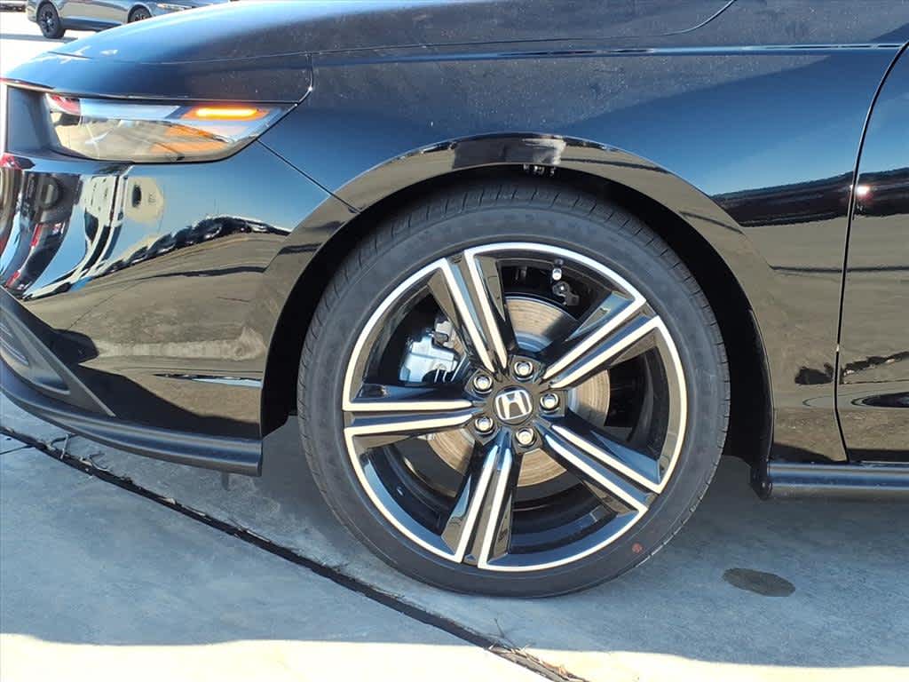 Thumbnail: 2025 Honda Accord - 8