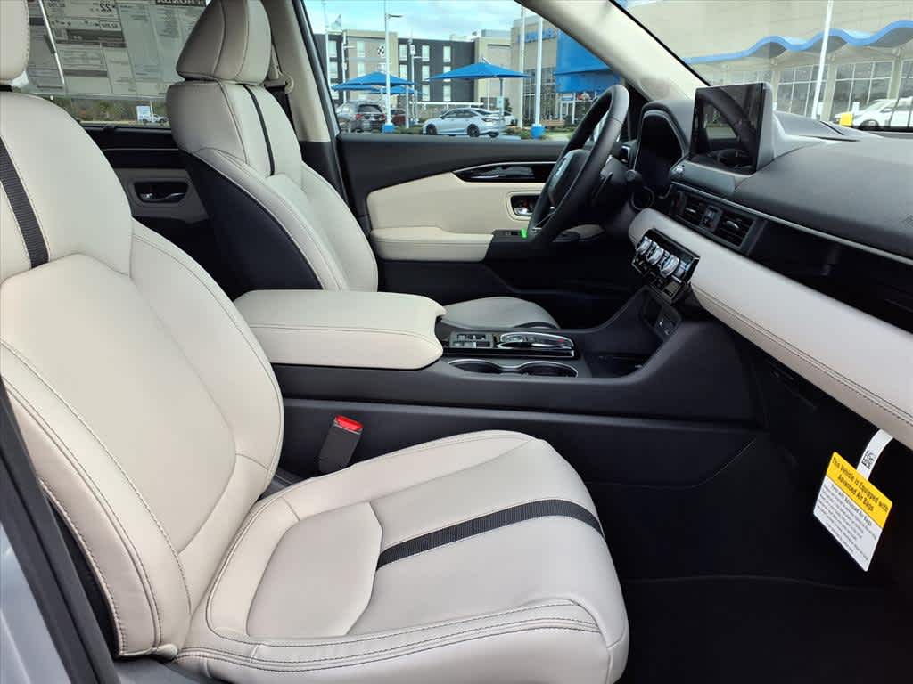 Thumbnail: 2026 Honda Pilot - 15