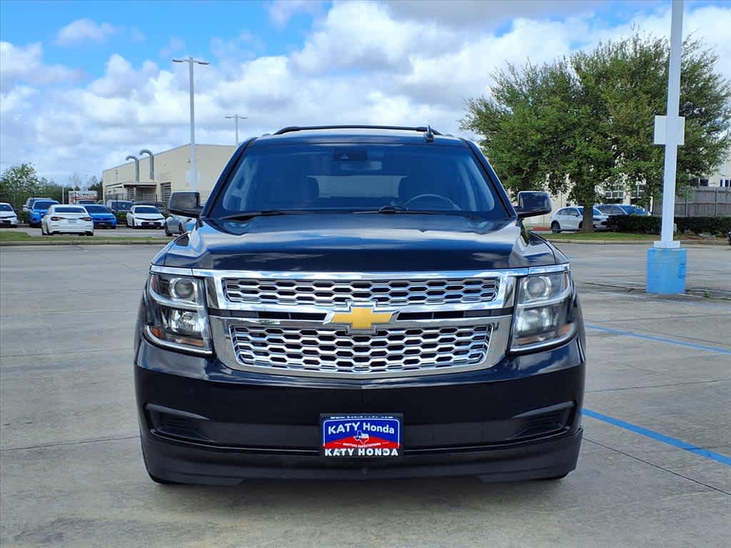 Thumbnail: 2017 Chevrolet Tahoe - 3