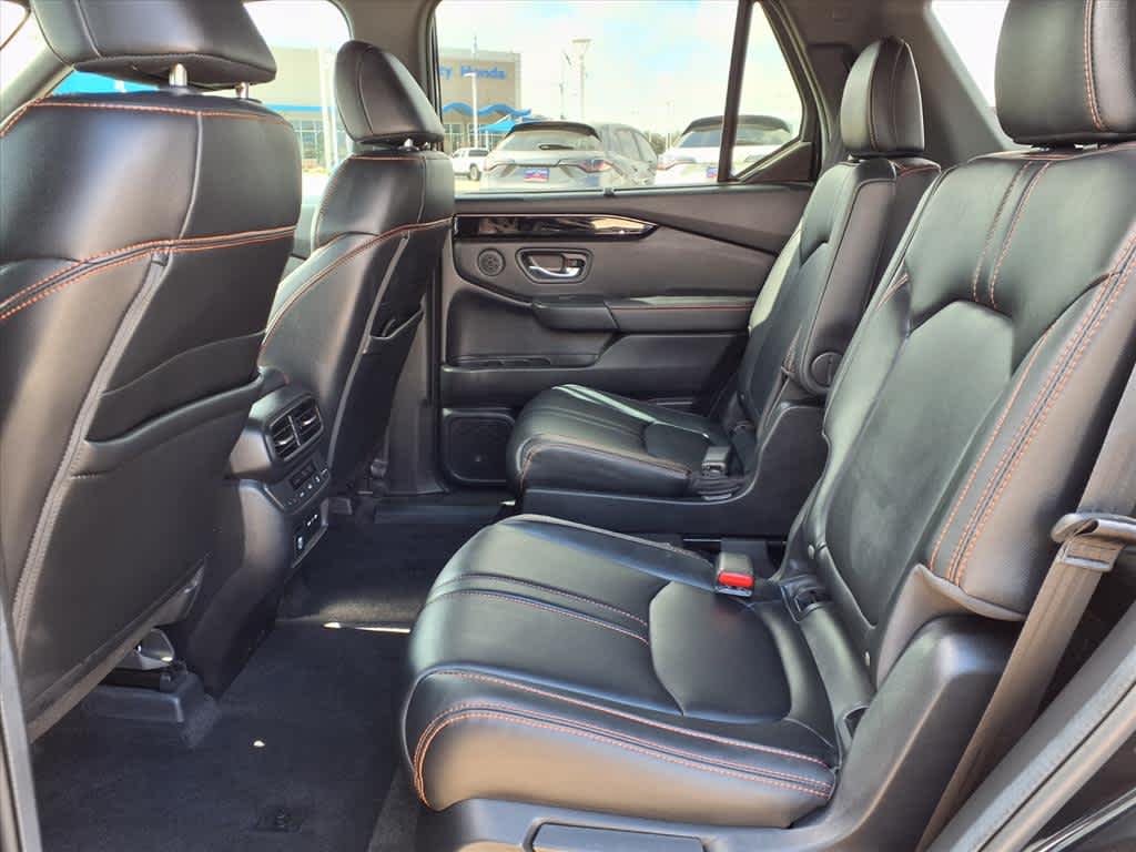 Thumbnail: 2024 Honda Pilot - 12