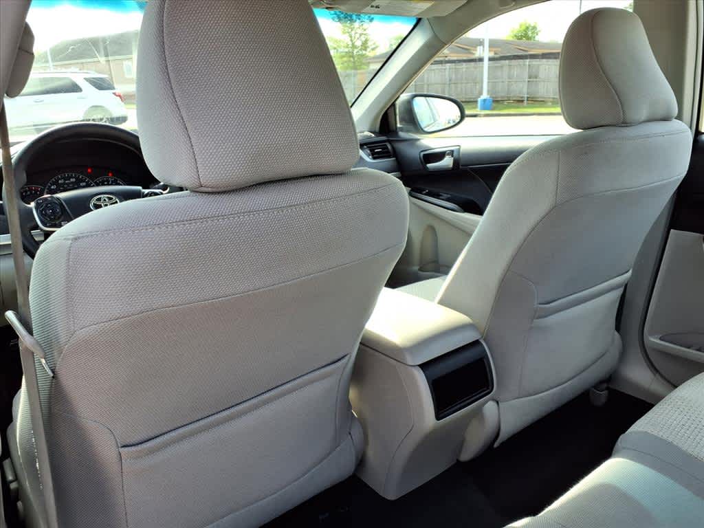 Thumbnail: 2014 Toyota Camry - 12