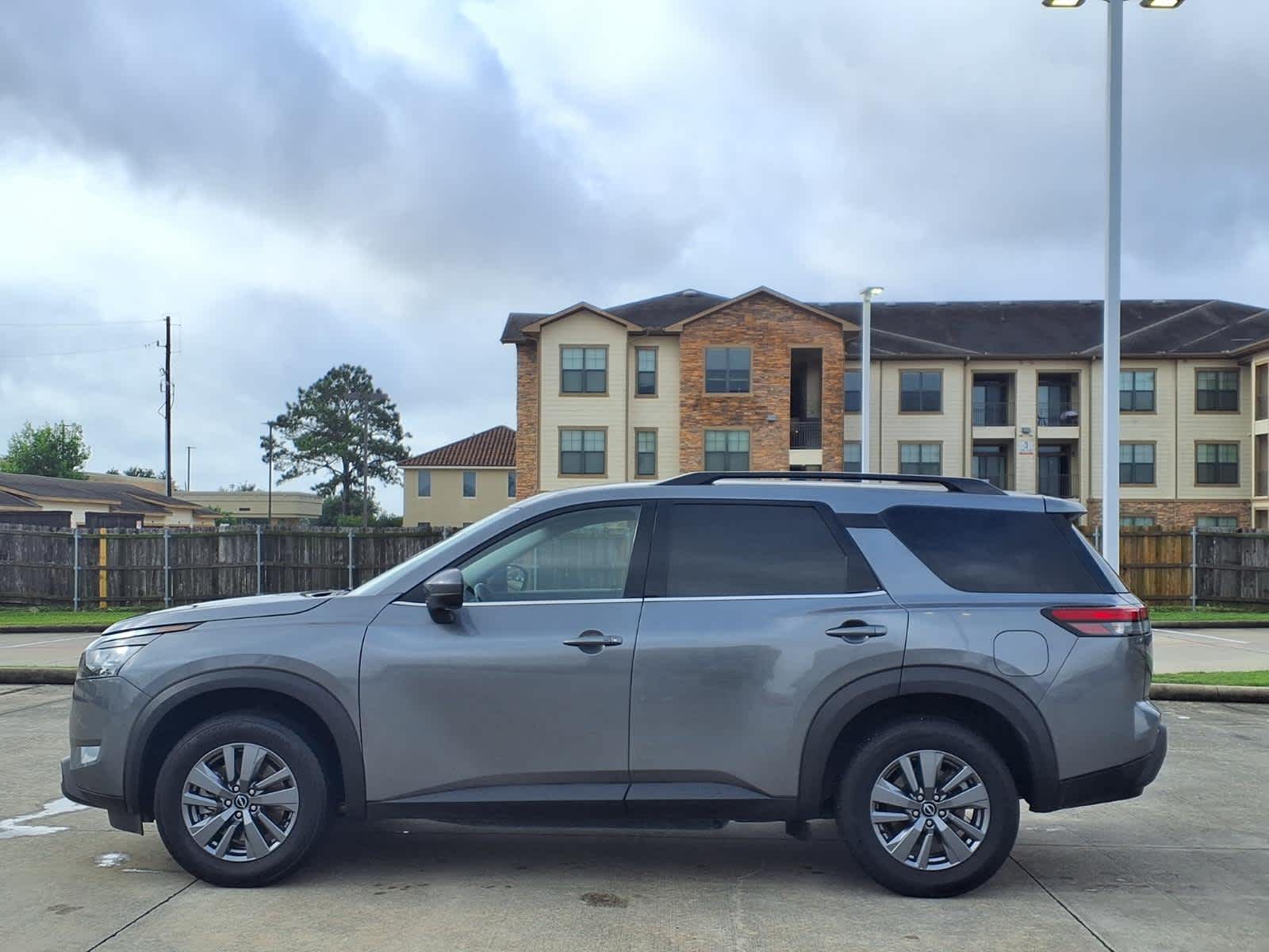 Thumbnail: 2025 Nissan Pathfinder - 3