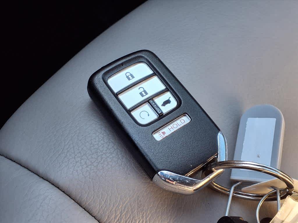 Thumbnail: 2020 Honda Pilot - 25