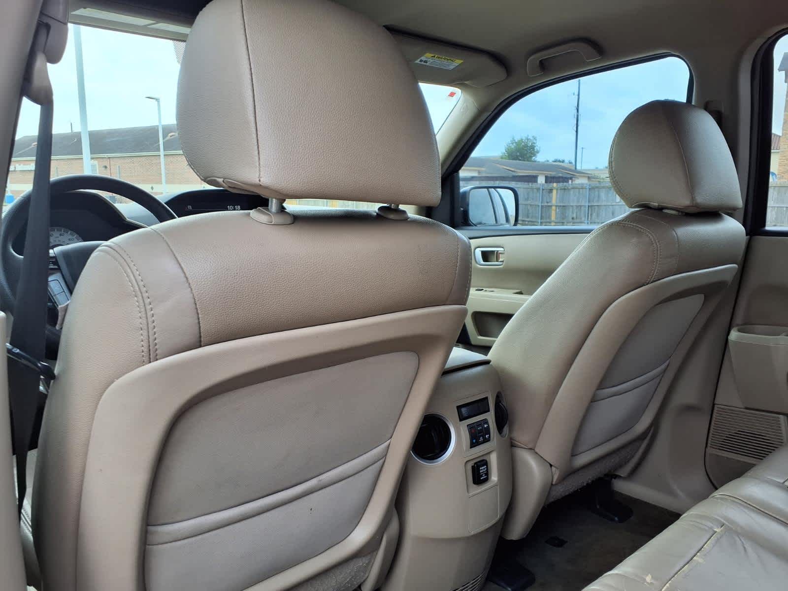 Thumbnail: 2014 Honda Pilot - 12