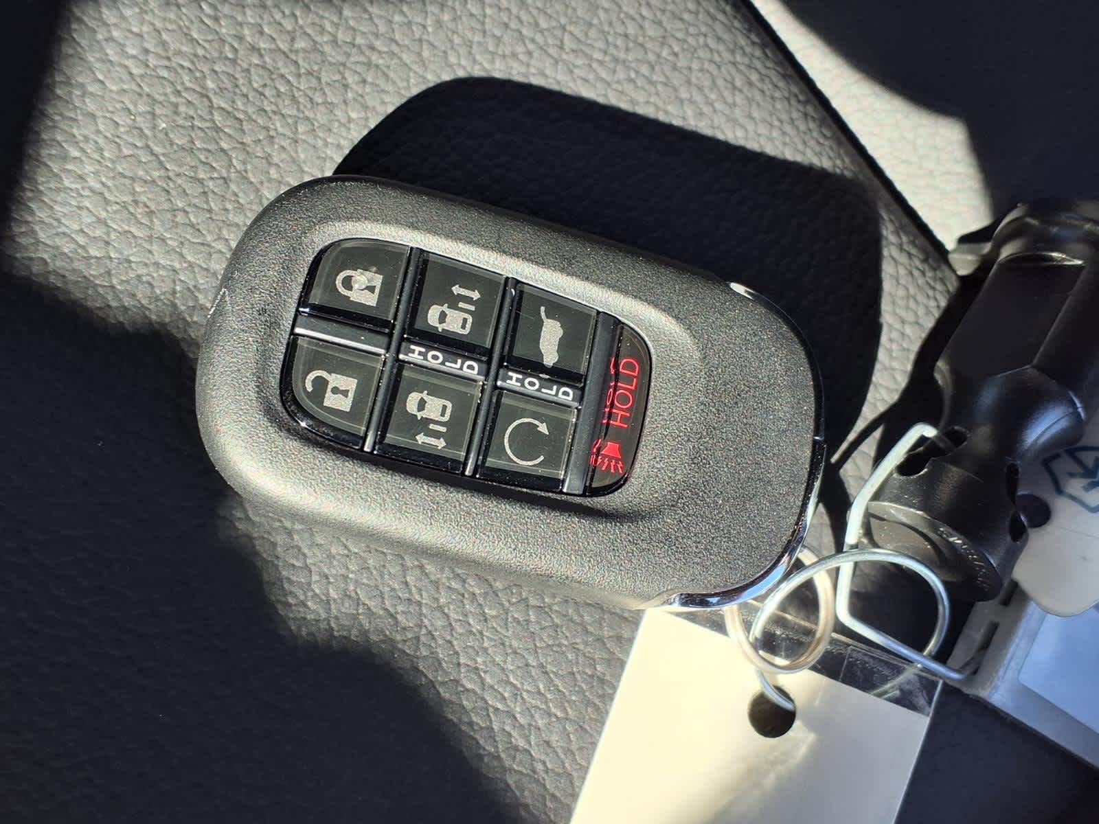 Thumbnail: 2026 Honda Odyssey - 20