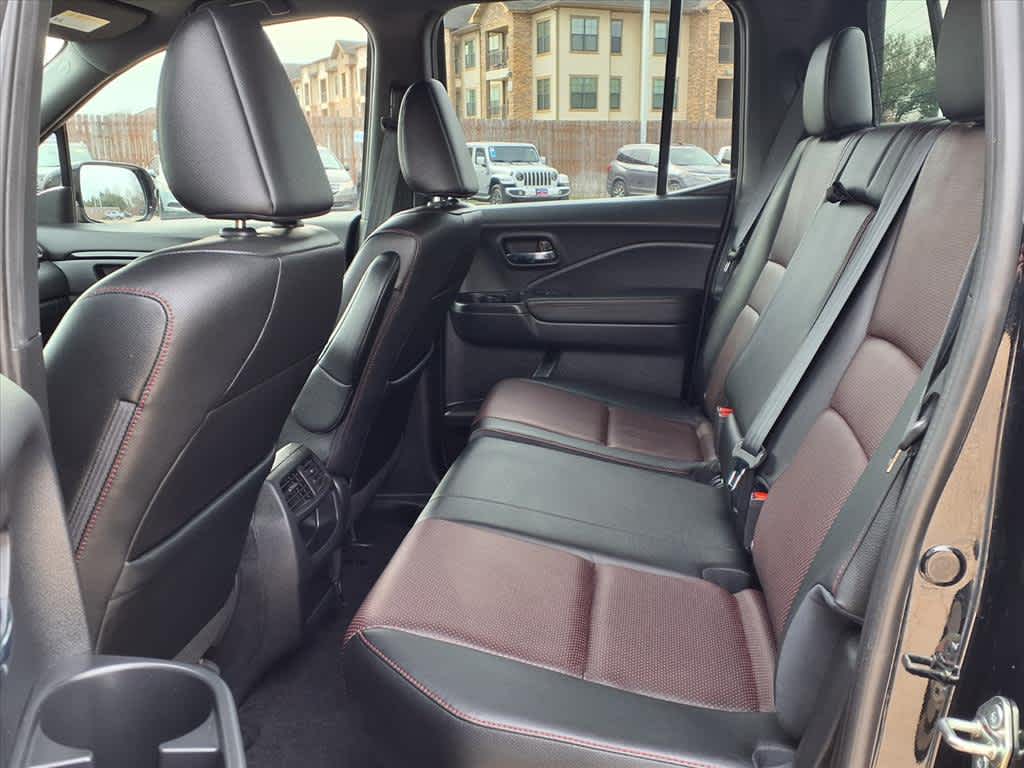 Thumbnail: 2019 Honda Ridgeline - 14