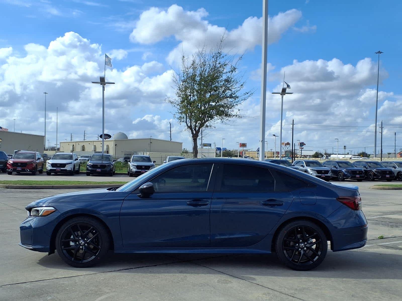 Thumbnail: 2026 Honda Civic - 4