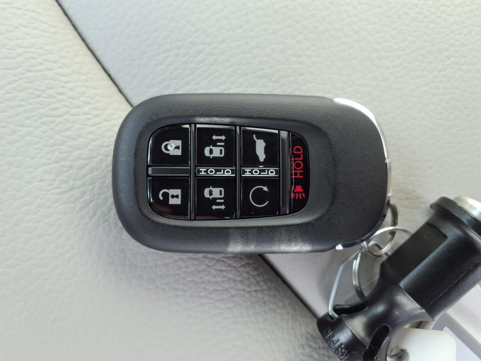 Thumbnail: 2026 Honda Odyssey - 20