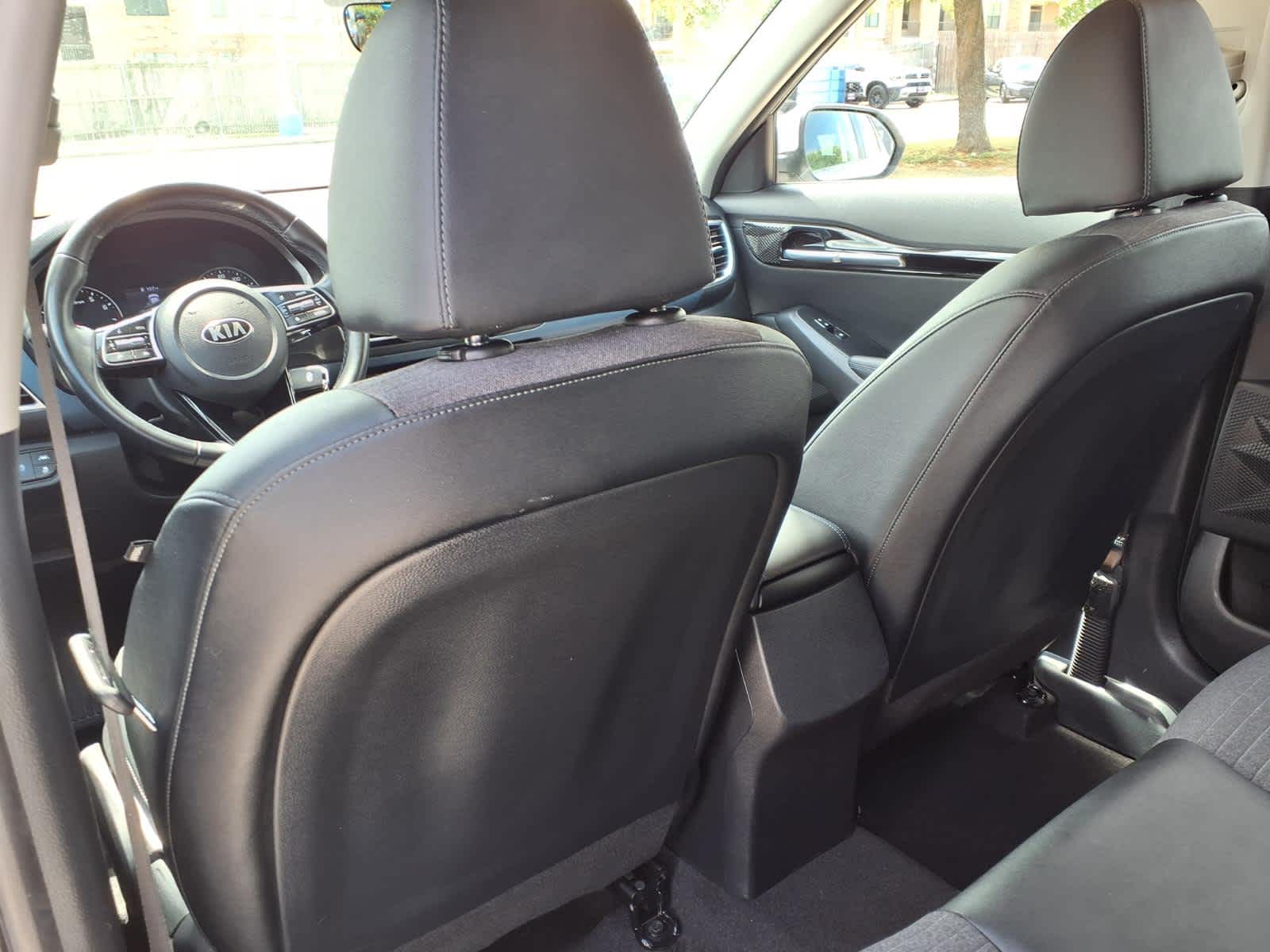 Thumbnail: 2021 Kia Seltos - 12