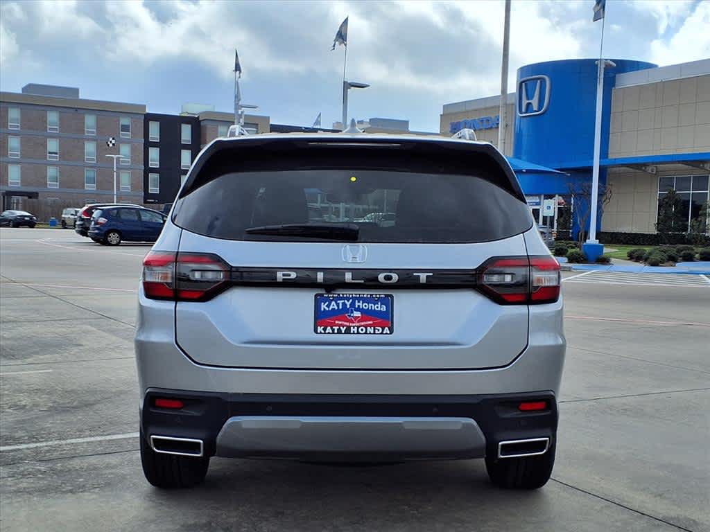 Thumbnail: 2026 Honda Pilot - 6