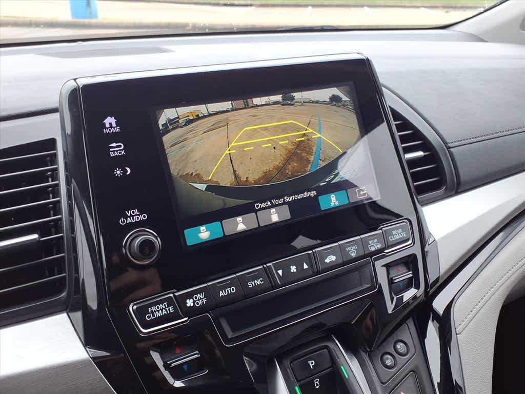 Thumbnail: 2018 Honda Odyssey - 23