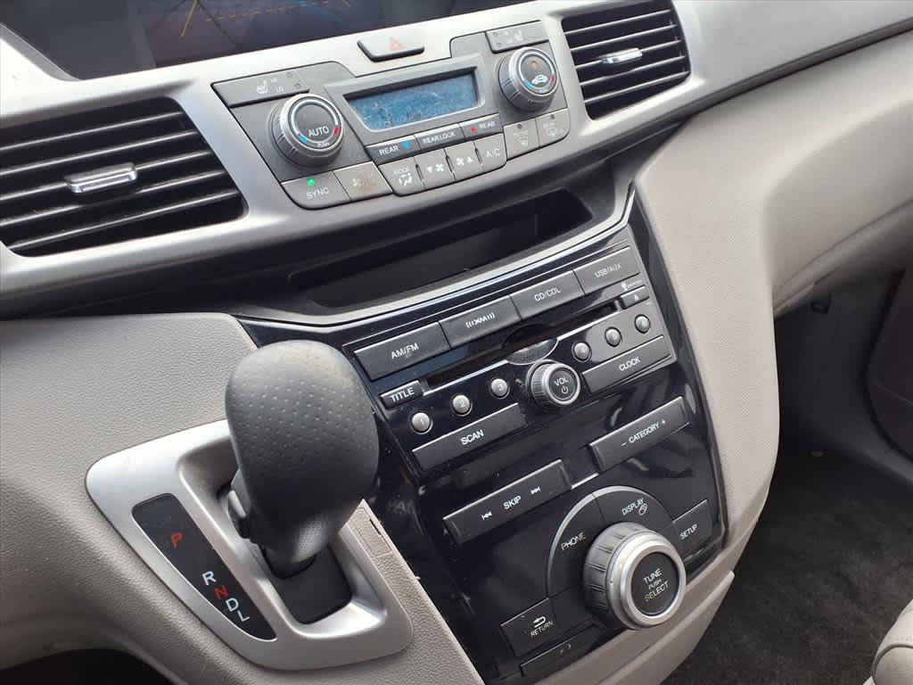 Thumbnail: 2013 Honda Odyssey - 20