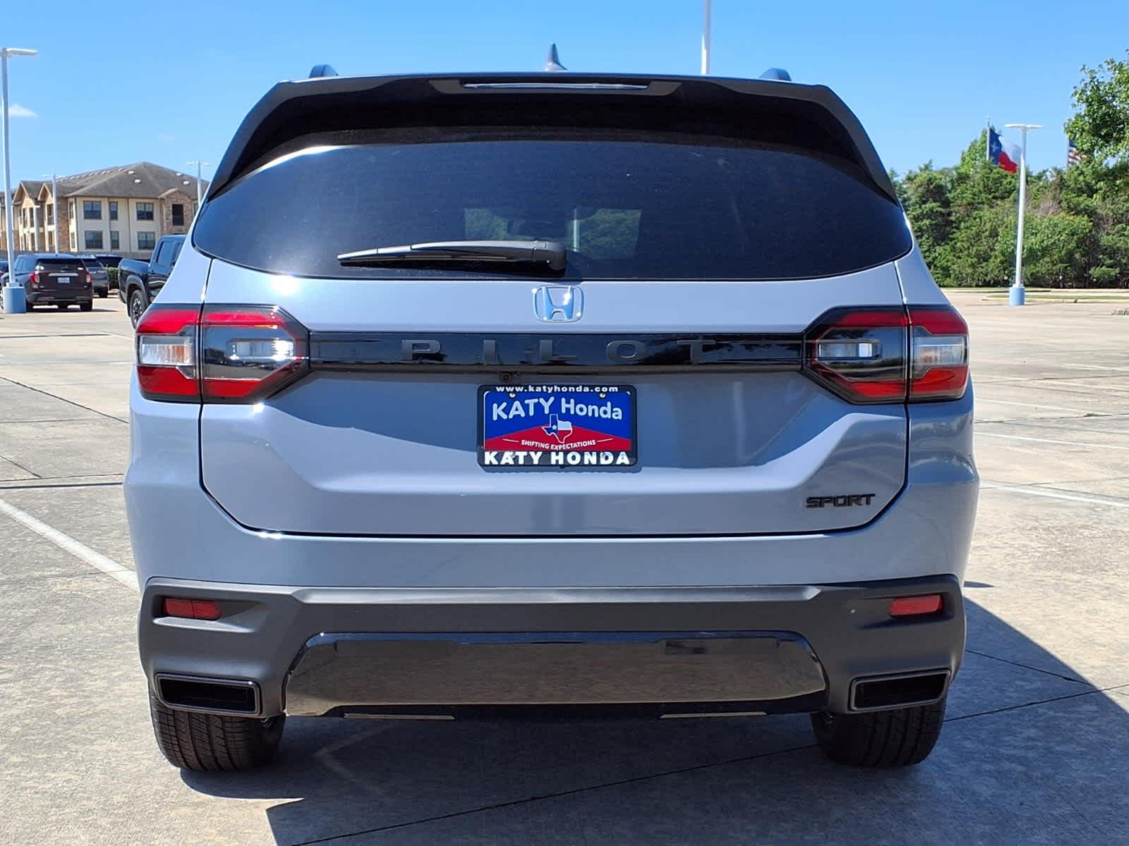 Thumbnail: 2026 Honda Pilot - 5