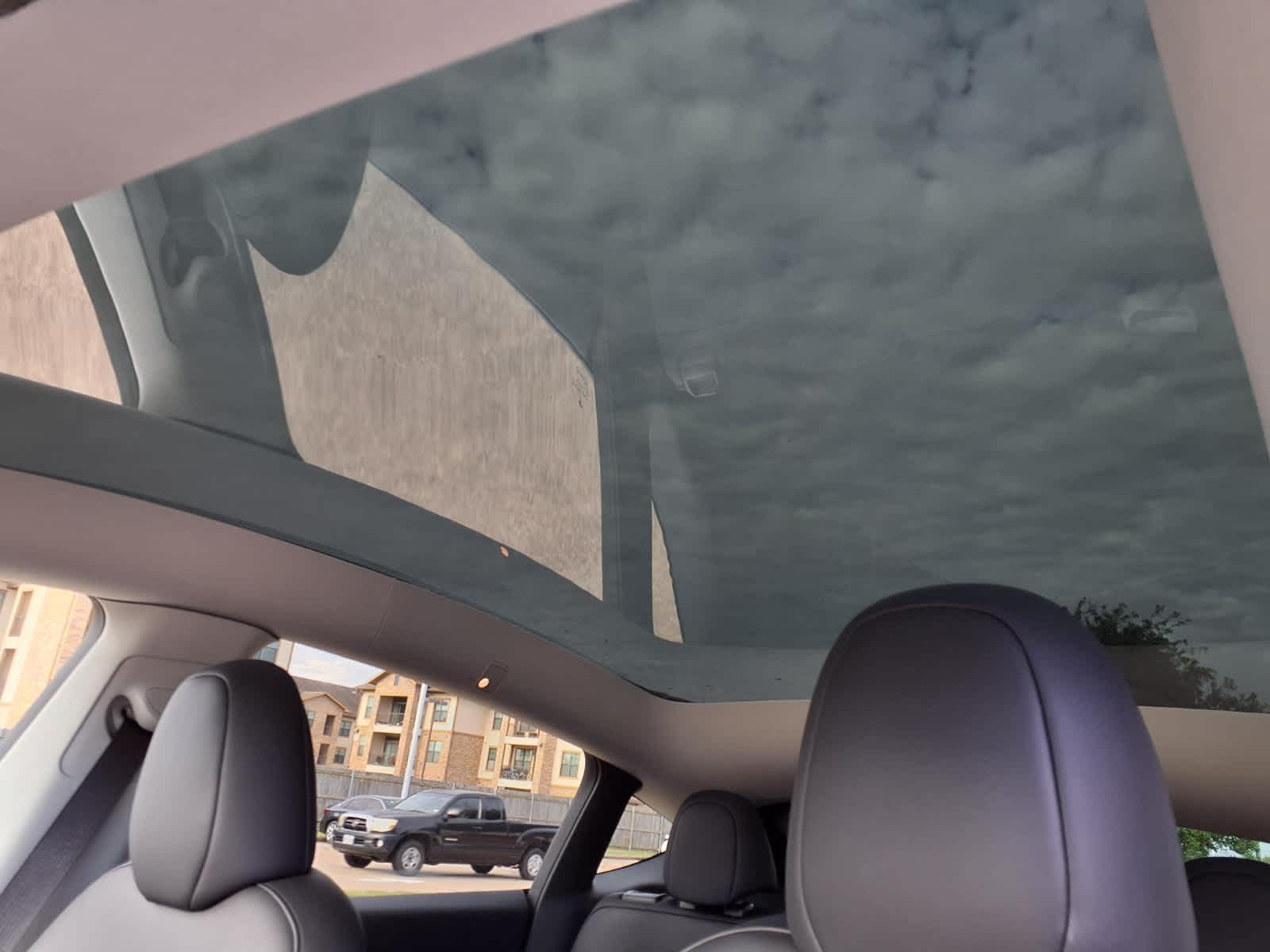 Thumbnail: 2025 Tesla Model Y - 17