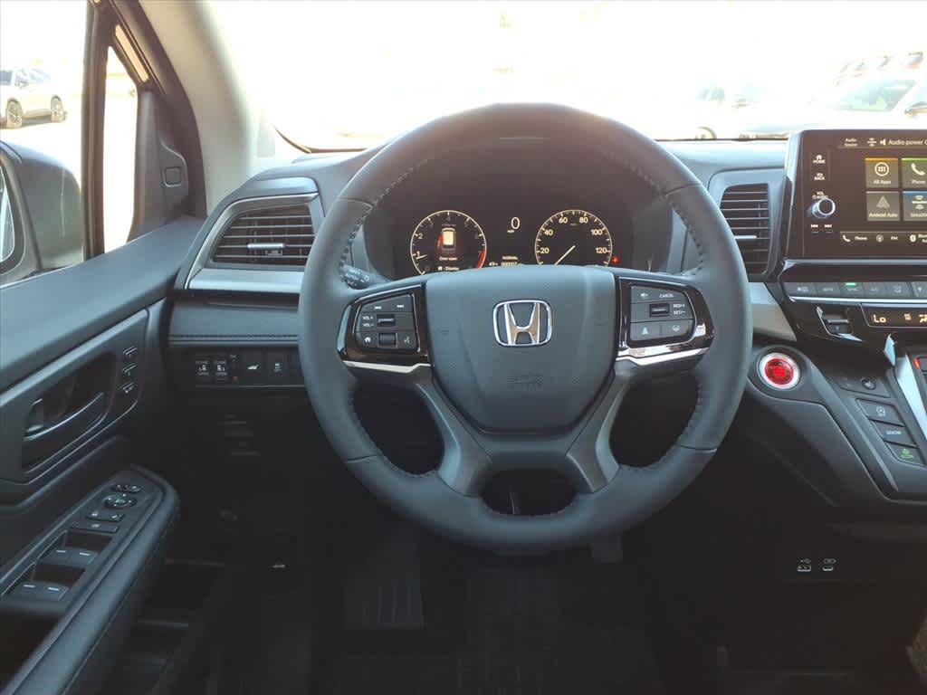 Thumbnail: 2026 Honda Odyssey - 15
