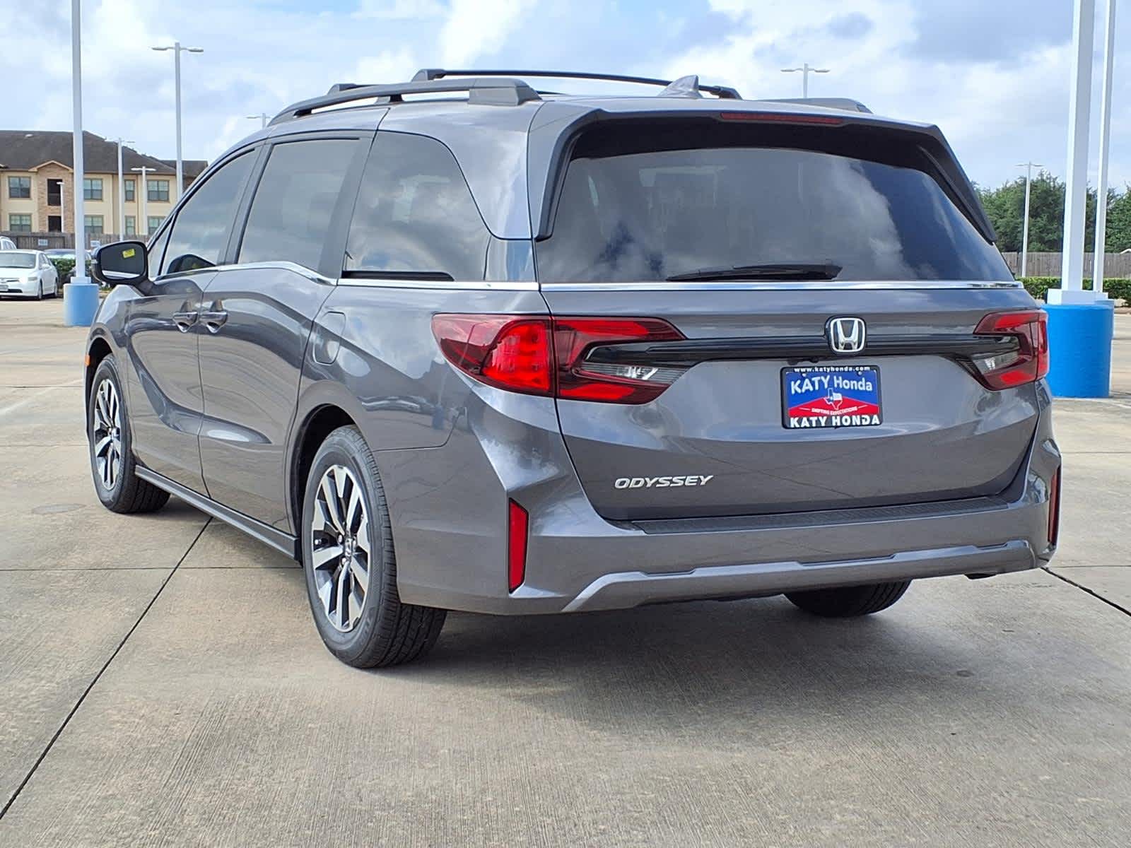 Thumbnail: 2026 Honda Odyssey - 4