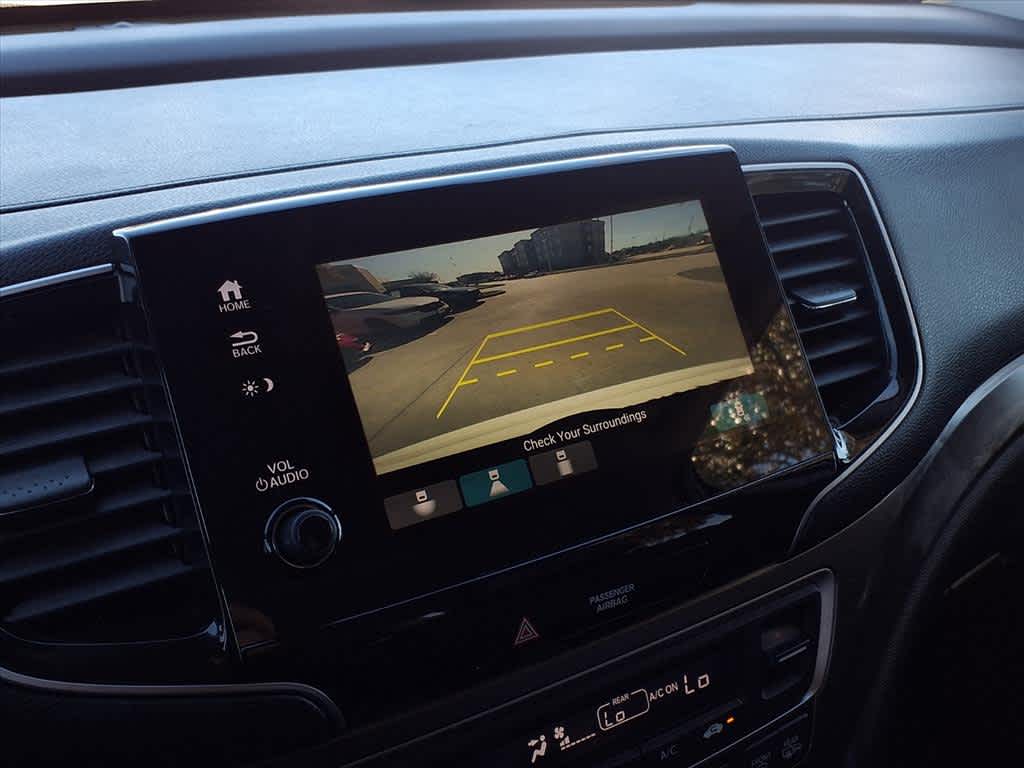 Thumbnail: 2019 Honda Pilot - 24