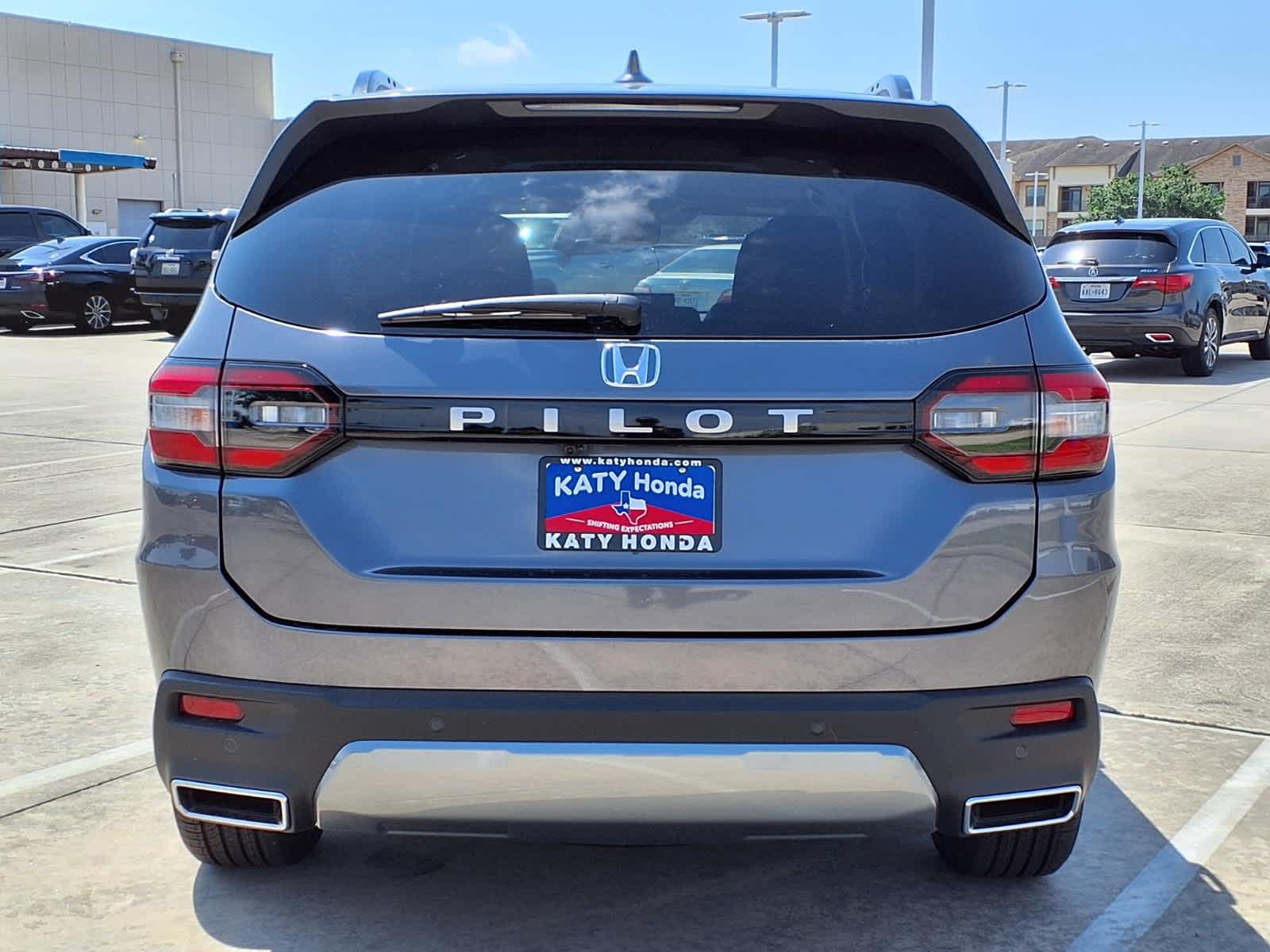 Thumbnail: 2026 Honda Pilot - 5