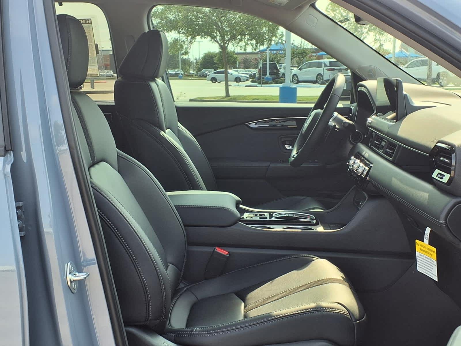 Thumbnail: 2026 Honda Pilot - 13