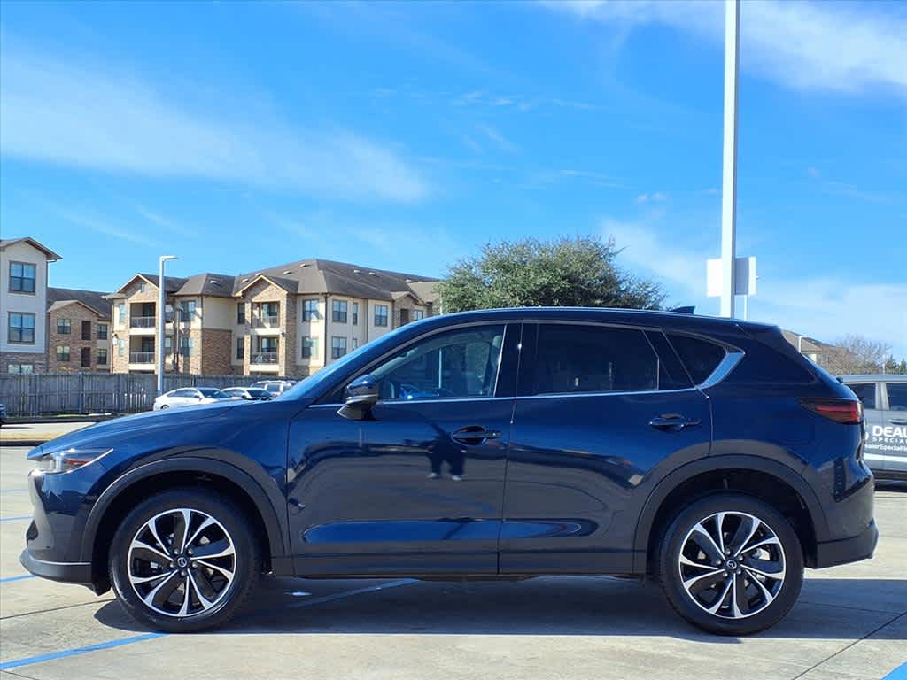 Thumbnail: 2022 Mazda CX-5 - 3