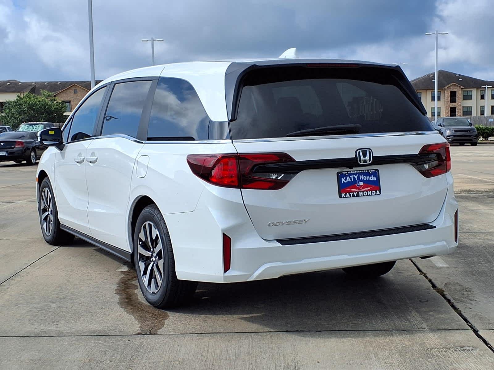 Thumbnail: 2026 Honda Odyssey - 4