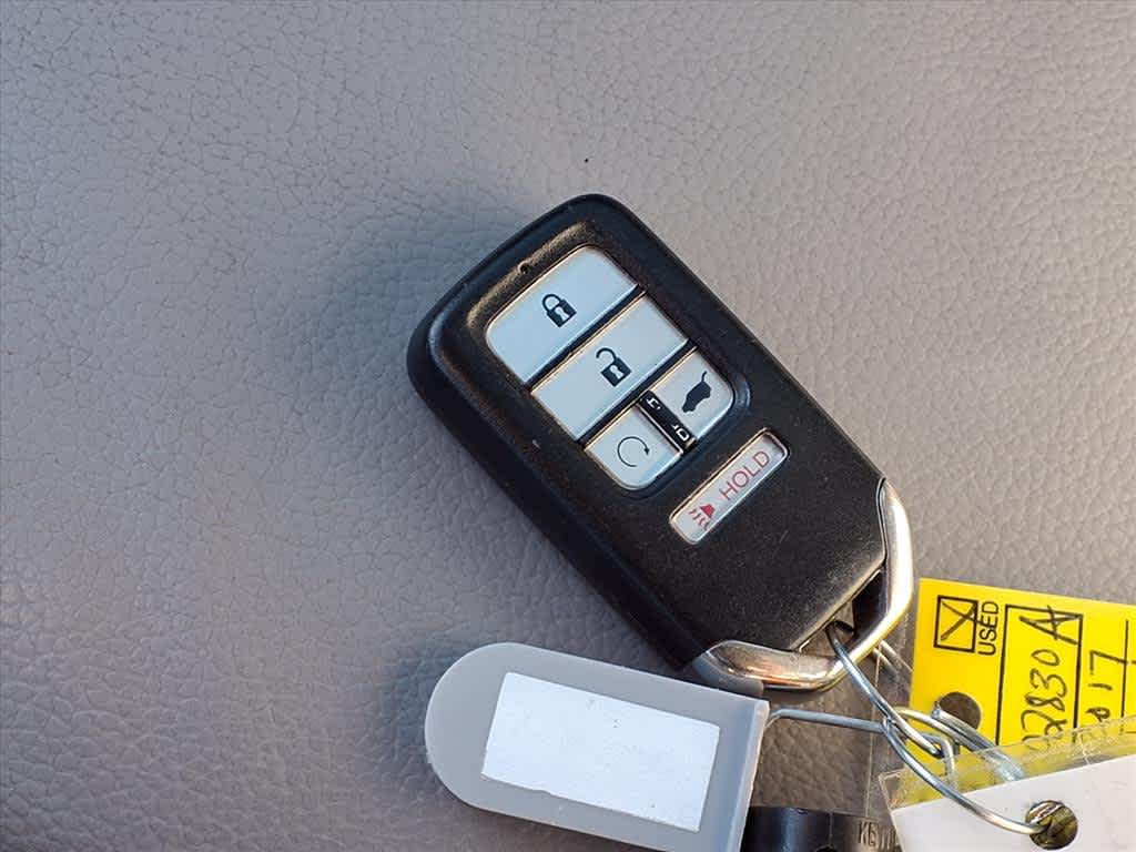 Thumbnail: 2019 Honda Pilot - 24