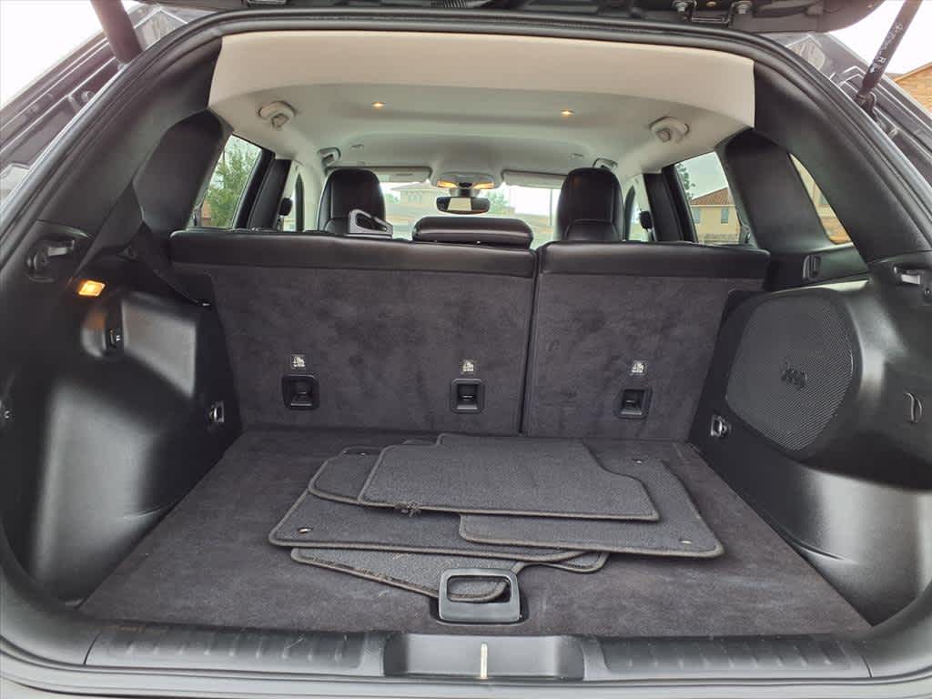 Thumbnail: 2020 Jeep Cherokee - 9