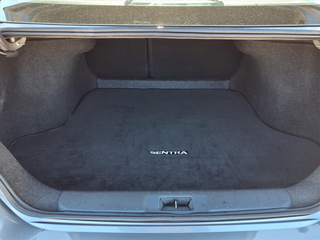 Thumbnail: 2023 Nissan Sentra - 10