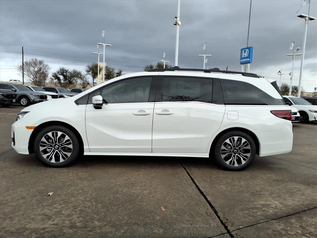 Thumbnail: 2026 Honda Odyssey - 3
