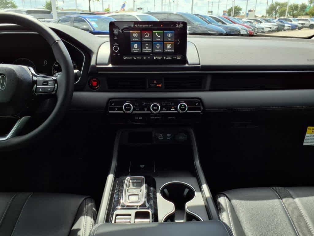 Thumbnail: 2025 Honda Pilot - 16