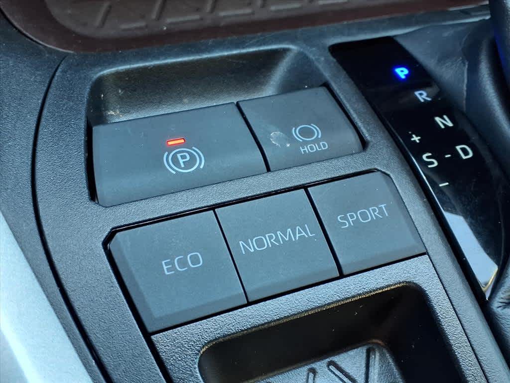 Thumbnail: 2024 Toyota RAV4 - 23