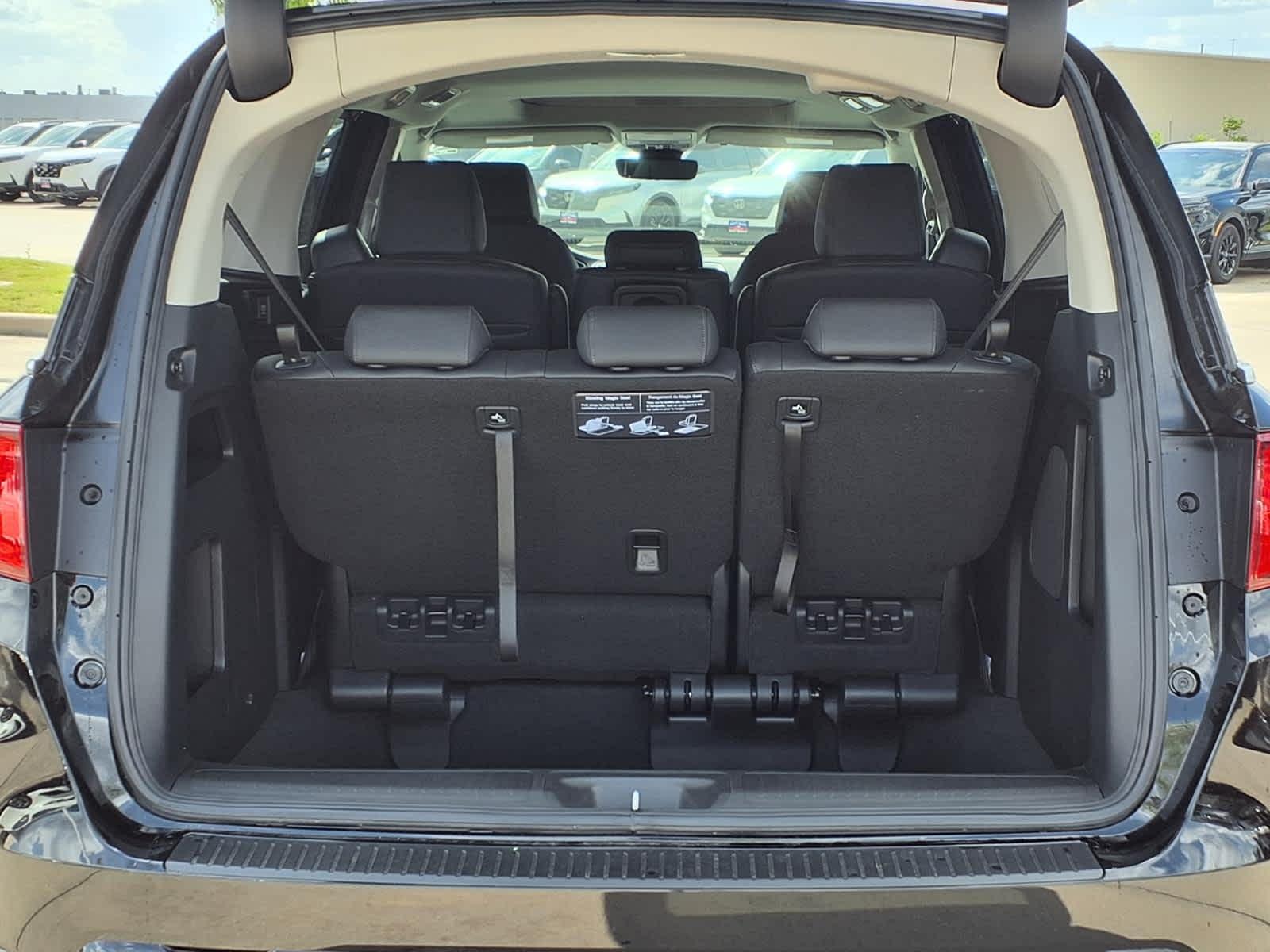 Thumbnail: 2026 Honda Odyssey - 19