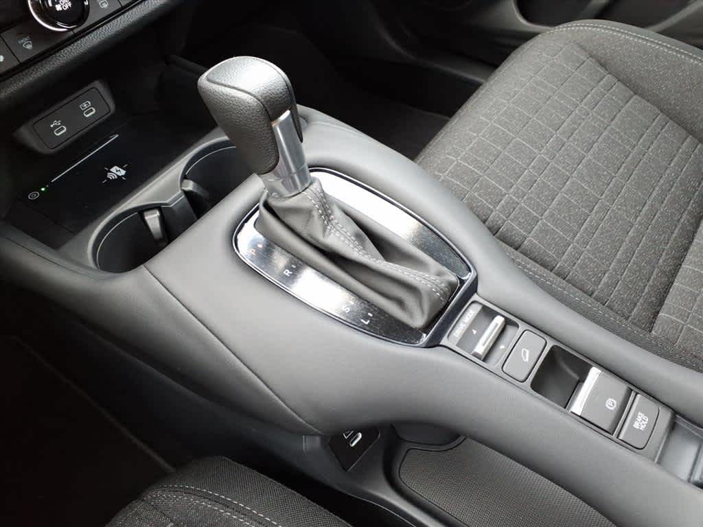 Thumbnail: 2026 Honda HR-V - 17