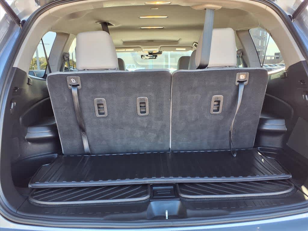 Thumbnail: 2020 Honda Pilot - 9