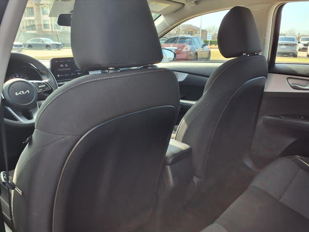 Thumbnail: 2024 Kia Forte - 12