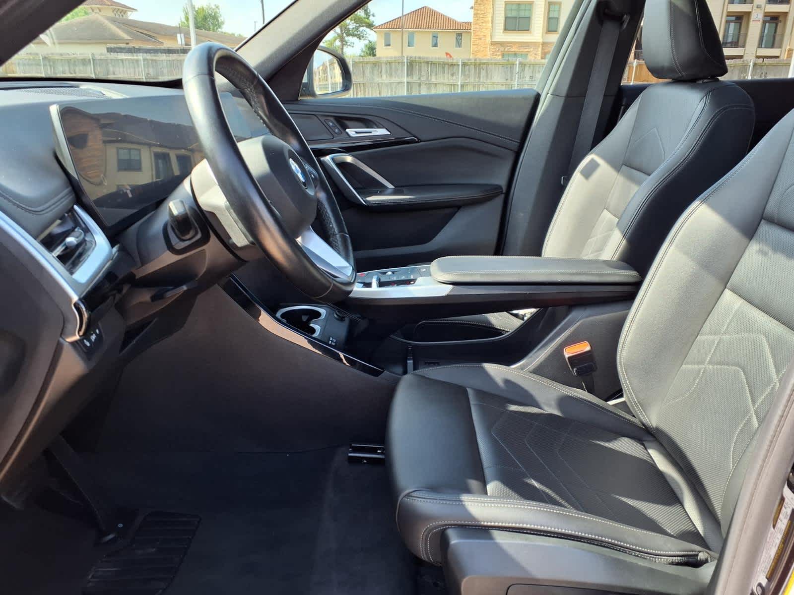 2024 BMW X1 28i - Photo 12