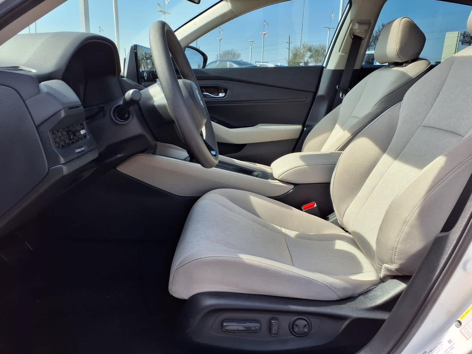 Thumbnail: 2025 Honda Accord - 11