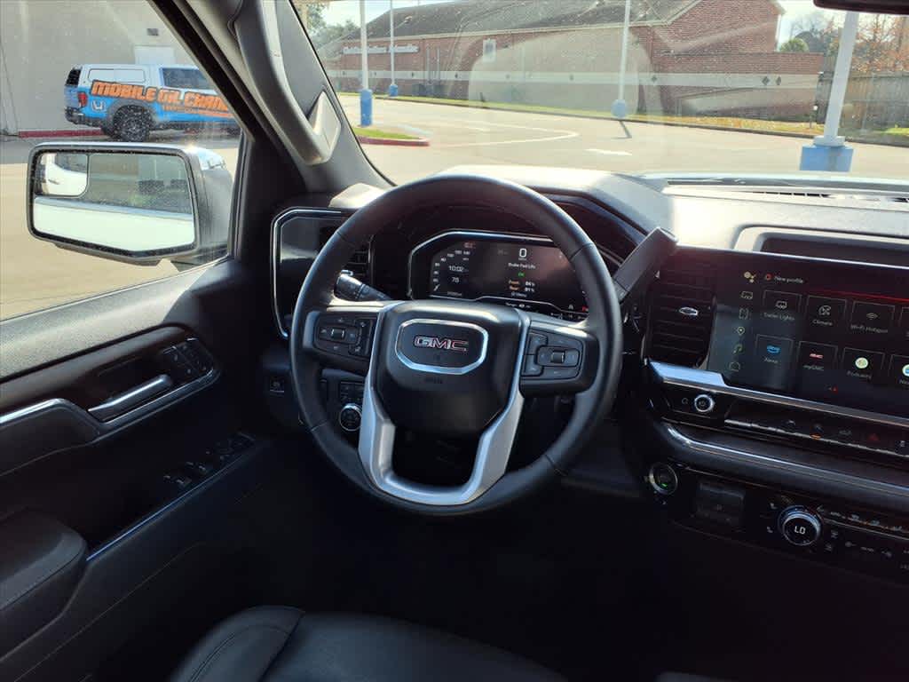 Thumbnail: 2025 GMC Sierra 1500 - 15