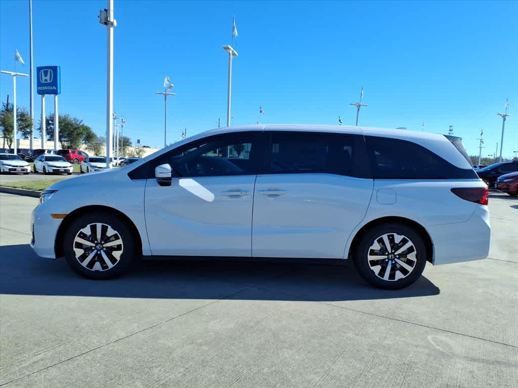 Thumbnail: 2026 Honda Odyssey - 3
