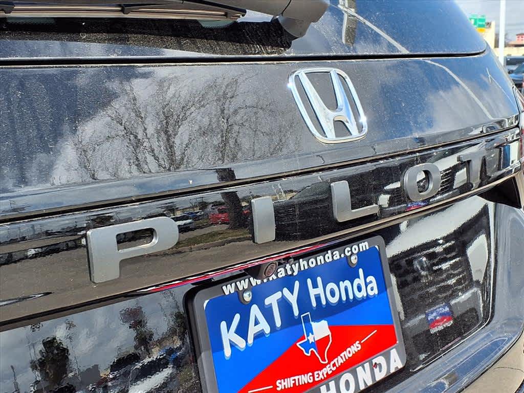 Thumbnail: 2026 Honda Pilot - 7