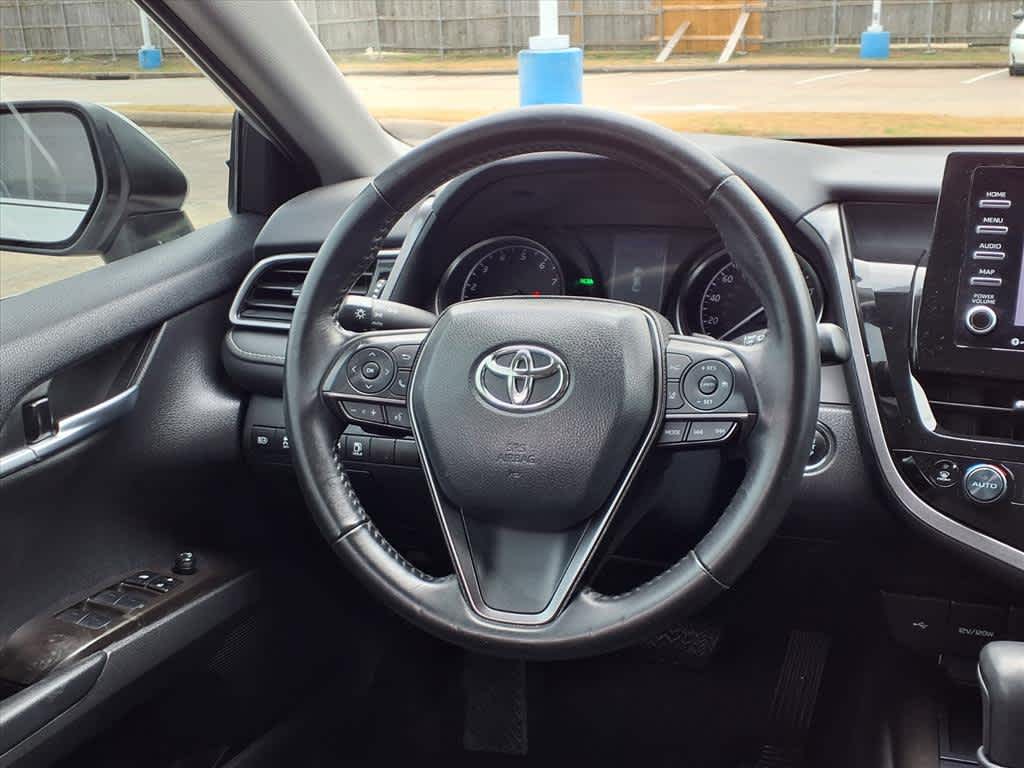 Thumbnail: 2023 Toyota Camry - 15