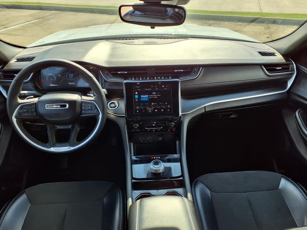 Thumbnail: 2023 Jeep Grand Cherokee - 10