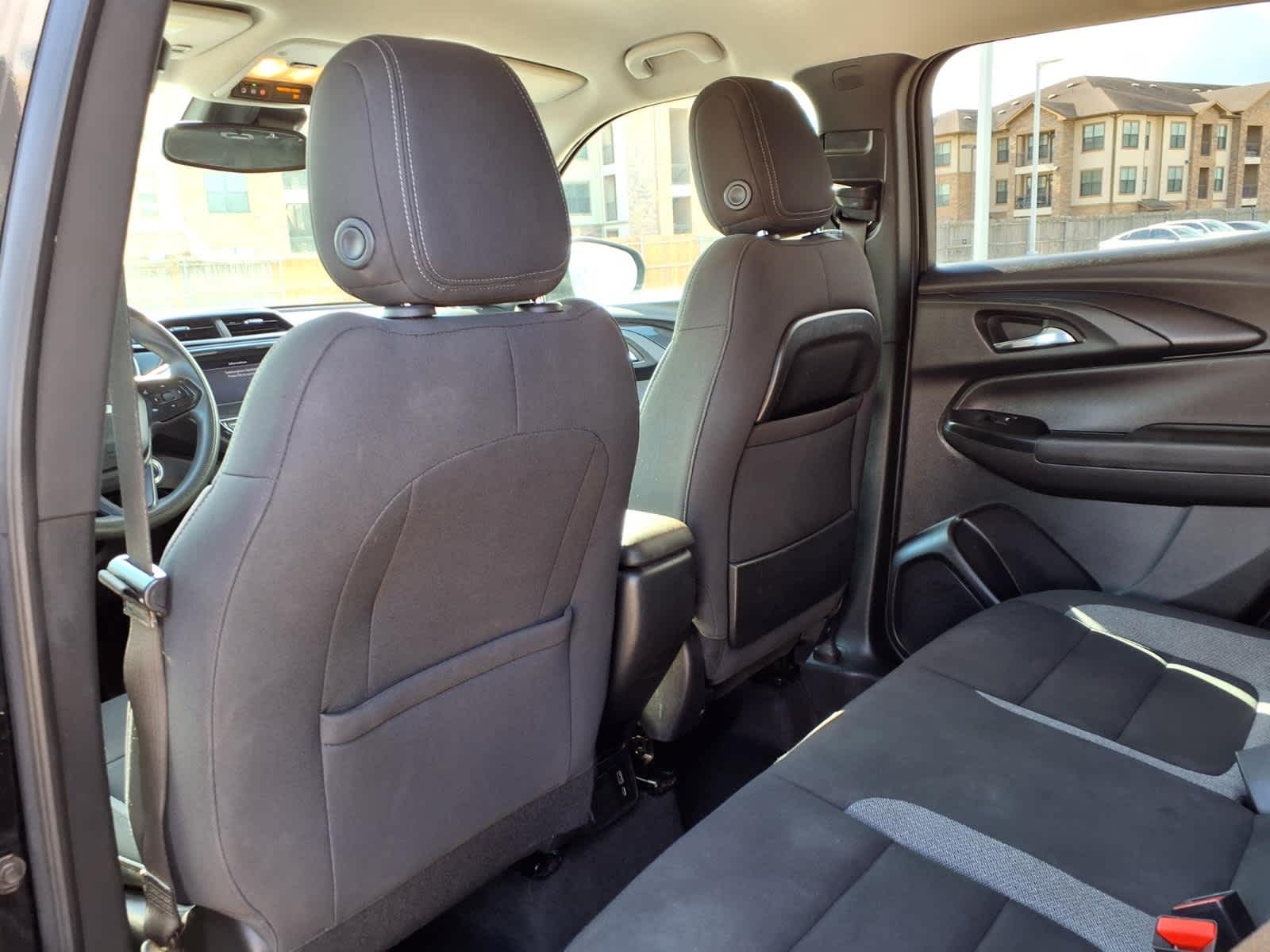 Thumbnail: 2023 Chevrolet TrailBlazer - 13