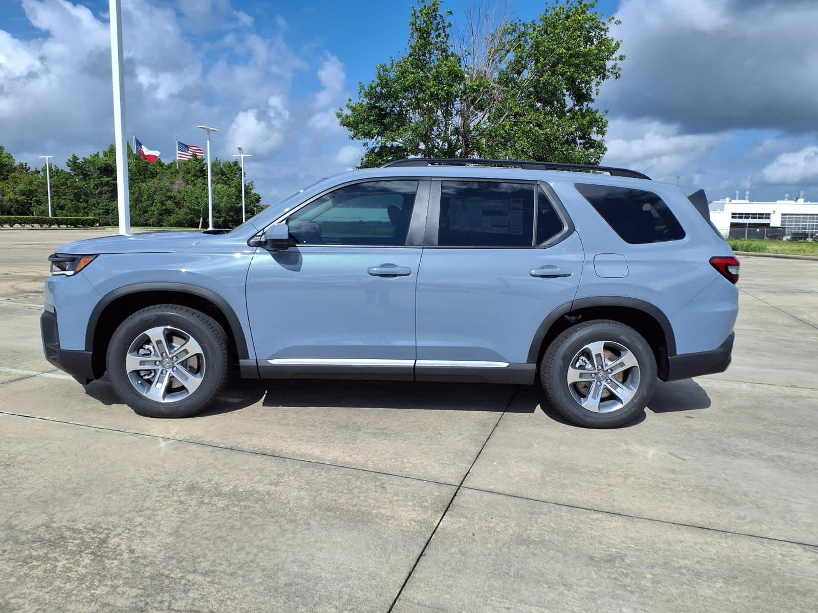 Thumbnail: 2026 Honda Pilot - 3