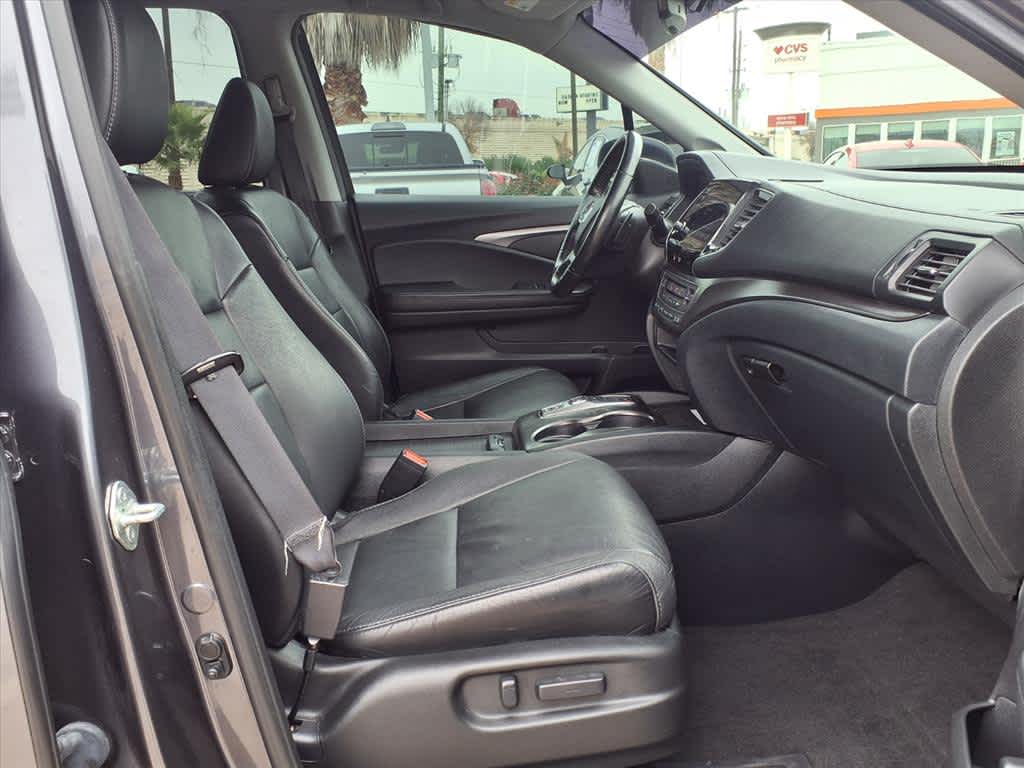 Thumbnail: 2022 Honda Pilot - 14