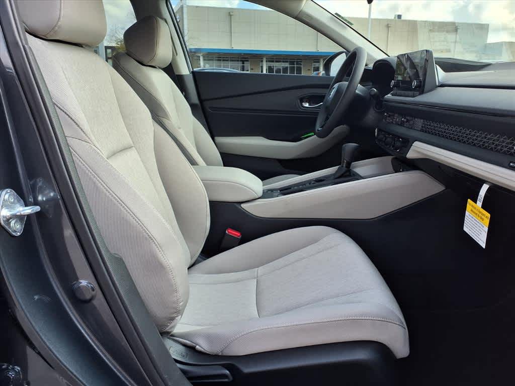 Thumbnail: 2025 Honda Accord - 14