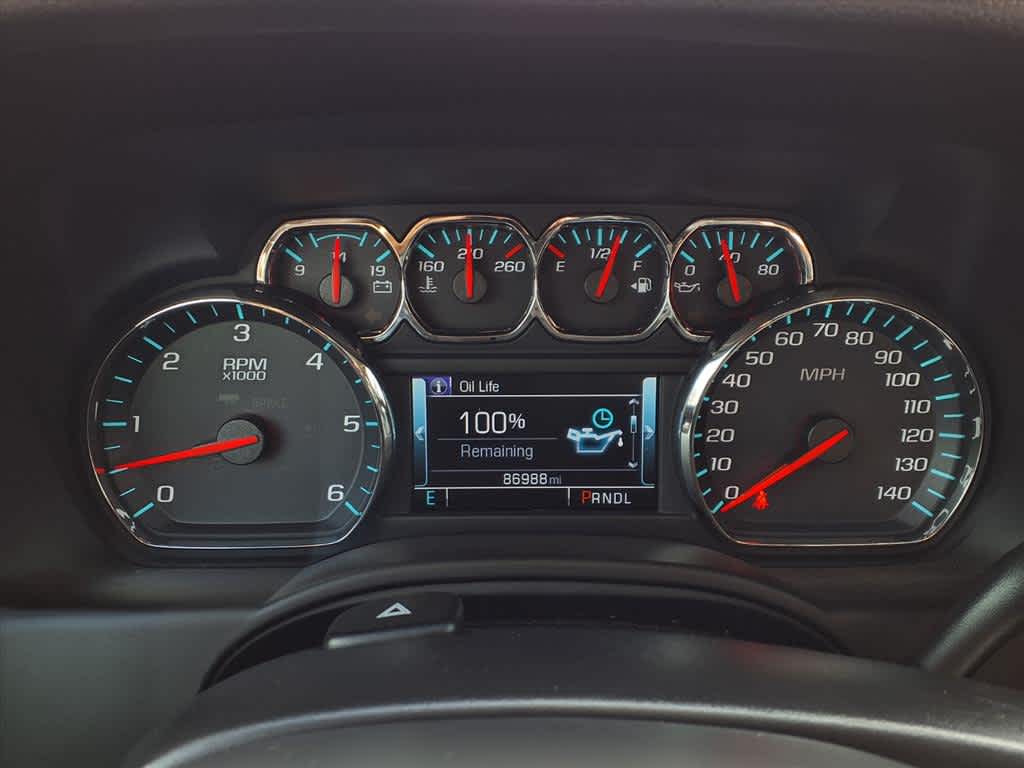 Thumbnail: 2017 Chevrolet Tahoe - 17