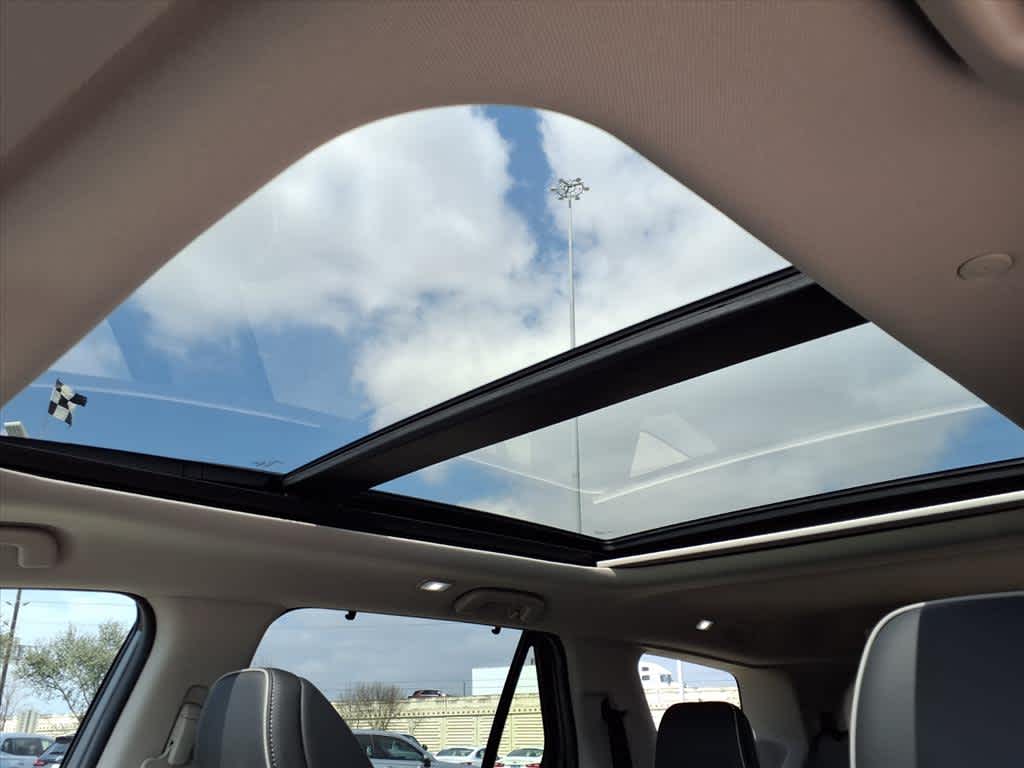 Thumbnail: 2025 Honda Pilot - 15