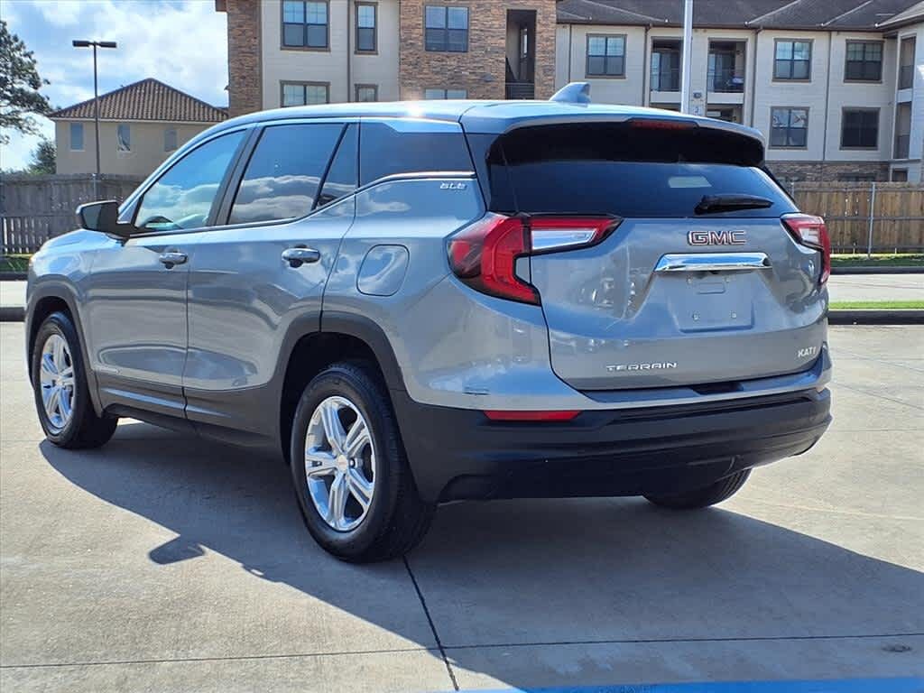 Used 2024 GMC Terrain SLE SUV